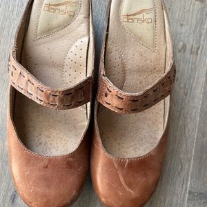 Dansko Clogs Women's Size 10